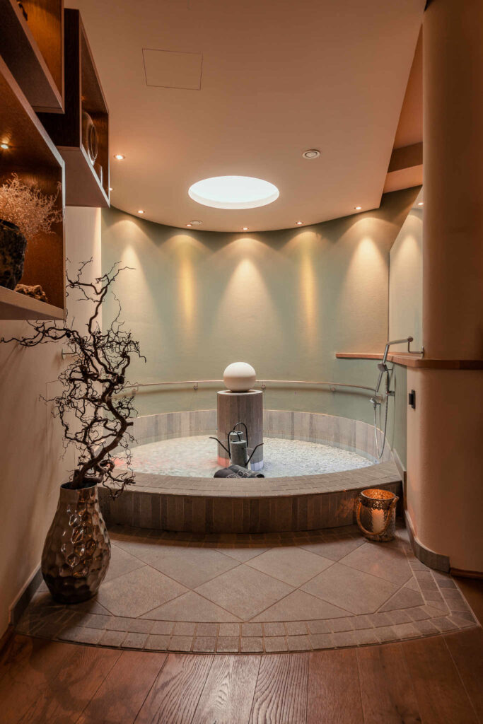 Sendlhofer's Bad Hofgastein Kneippbecken