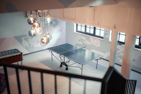 Tischtennisplatte im Spielzimmer im Sendlhofer's