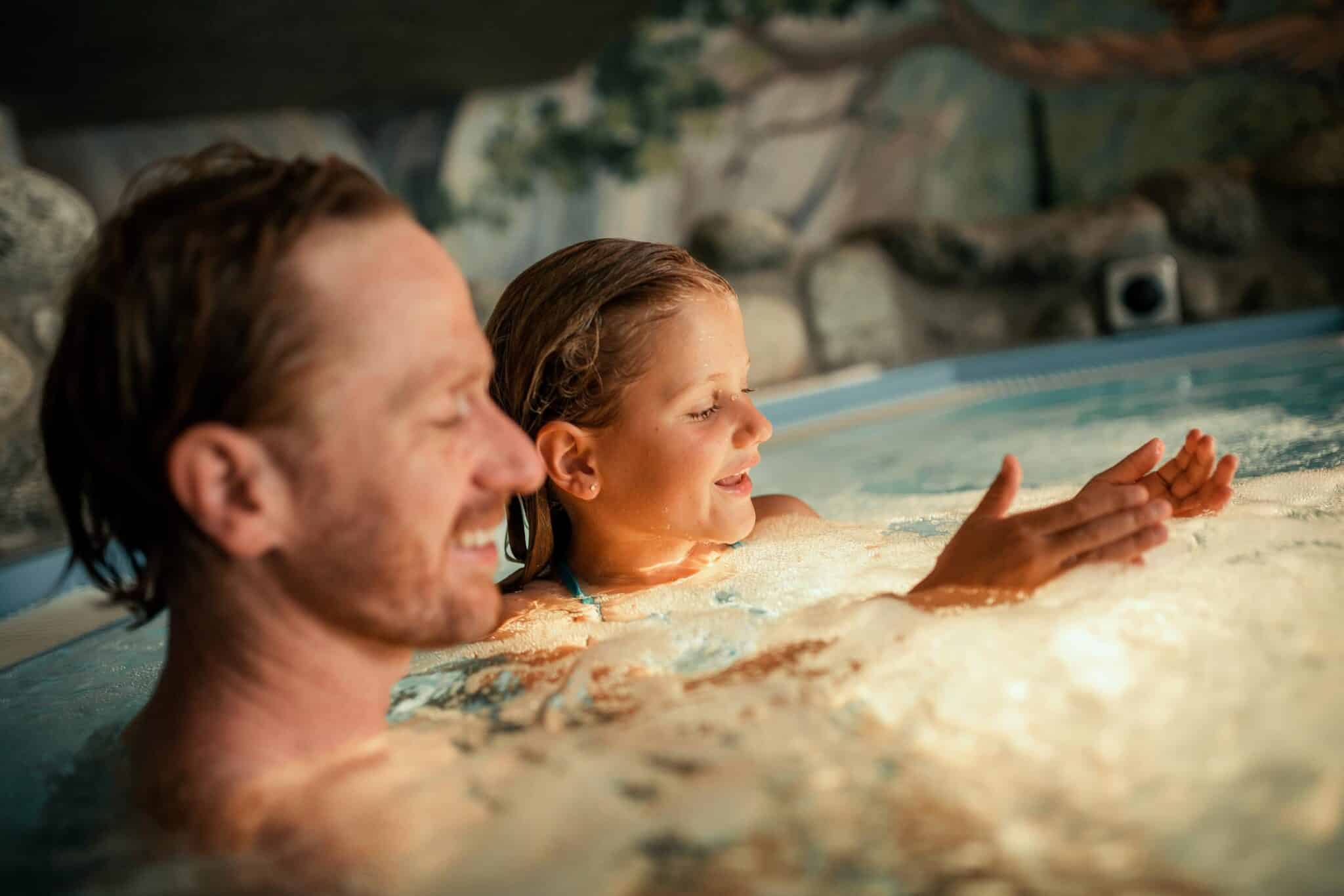 Hotel Sendlhofers Bad Hofgasteinfamilie im whirpool