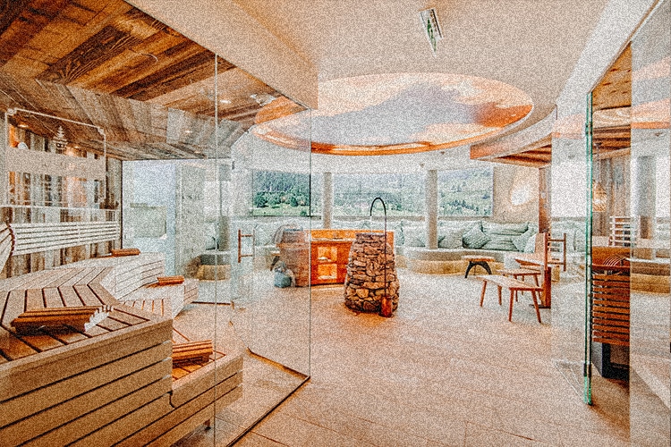 Sendlhofers-Wellness-Sauna-Retro-Bad Hofgastein