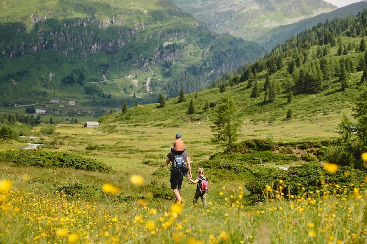 Sportgastein Wandern Familie (c) Gasteinertal Tourismus GmbH, Michael Koenigshofer (2)