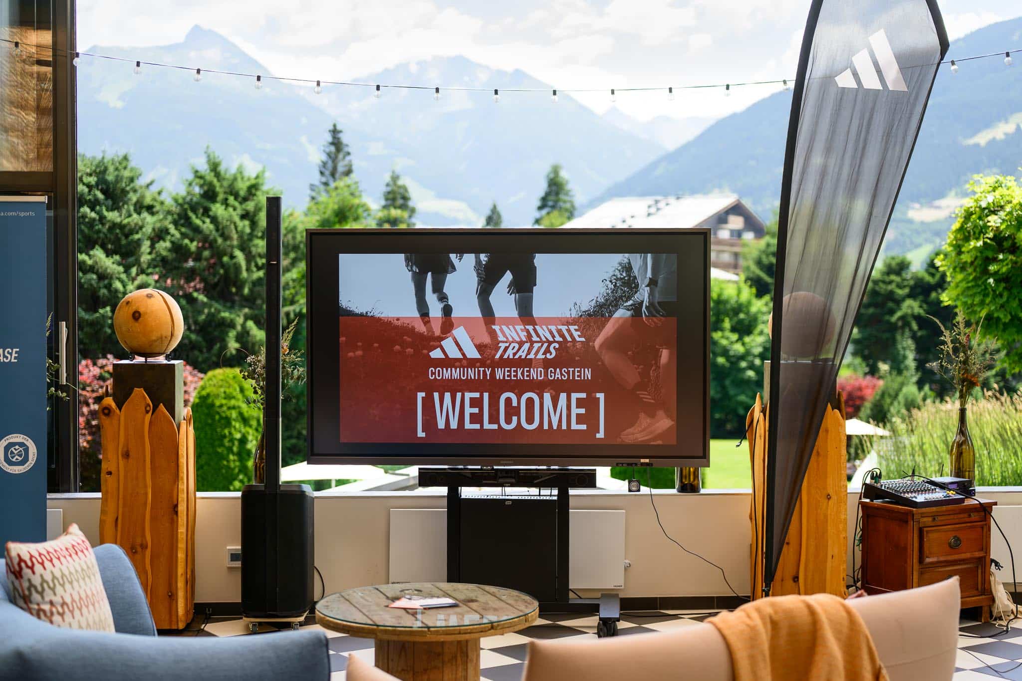 Ausblick aus dem Veranstaltungsraum Weitblick beim aIT Community Weekend in Gastein